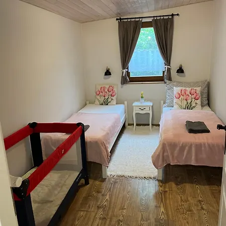 Tulipanos Vendeghaz Апартаменты