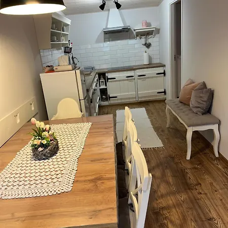 아파트 Tulipanos Vendeghaz *